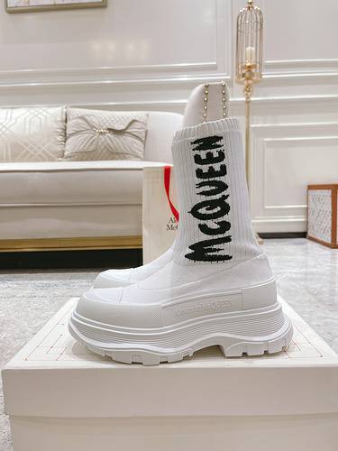 Picture of Alexander McQueen Shoes Women _SKUfw118610738fw